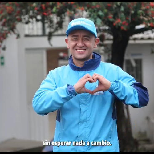 Le ponemos el corazón – Ferny Campos (Capítulo 65) – Audio descripción