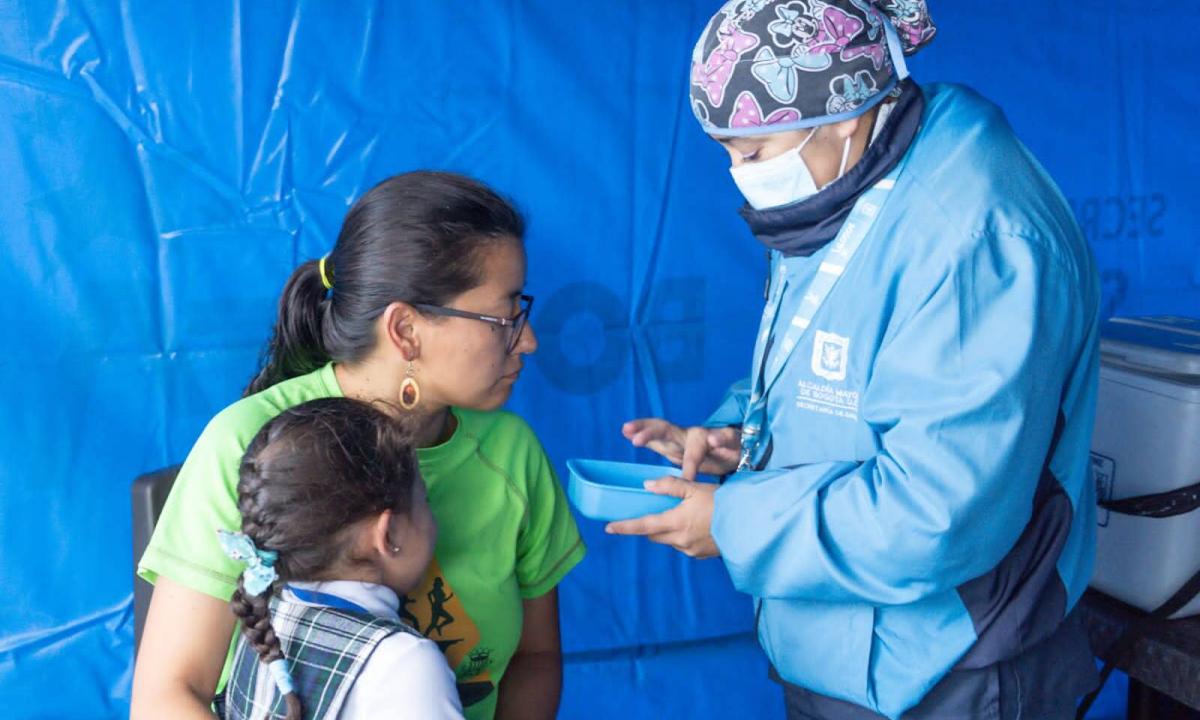 Imagen noticia vacunación en una sola cita