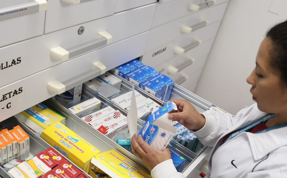Secretaría de Salud pide no automedicarse o tomar antibióticos sin fórmula médica
