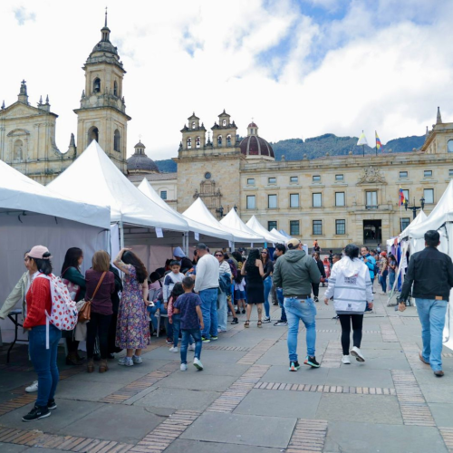 Secretaría Distrital de Salud ofrece servicios de salud y promueve aseguramiento para población migrante en jornada especial​​