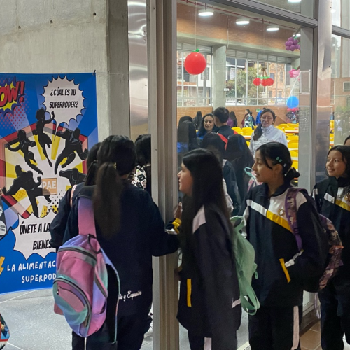El regreso a clase es con MAS Bienestar. Hoy comenzó la oferta de servicios en instituciones educativas​​