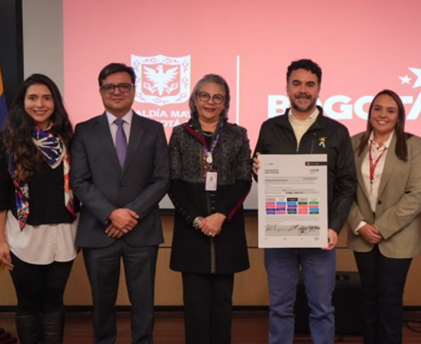 Bogotá Ágil, una estrategia para optimizar trámites esenciales del sector​​