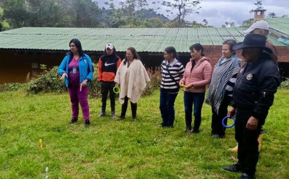 Actividad comunitaria nodos con la población de la cuenca del Río Blanco