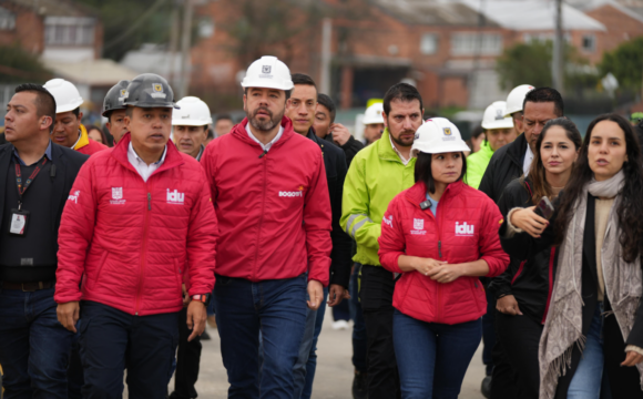 Alcalde Galán habilita los tres puentes vehiculares de la calle 127 con avenida Boyacá: tercera obra de Valorización puesta en servicio en su Administración