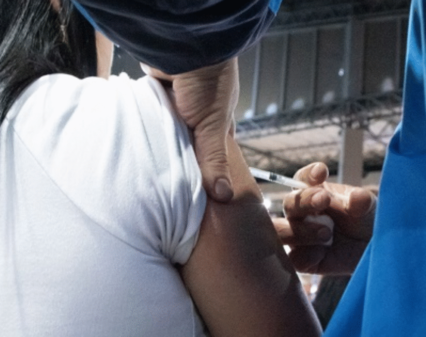 La ciudad recibió 840.000 dosis de vacuna contra la influenza​​
