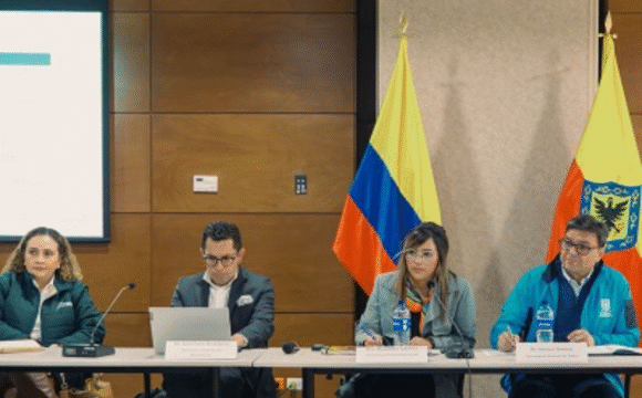 Consejo Distrital de Salud se consolida como espacio clave para enfrentar la crisis del sistema​​
