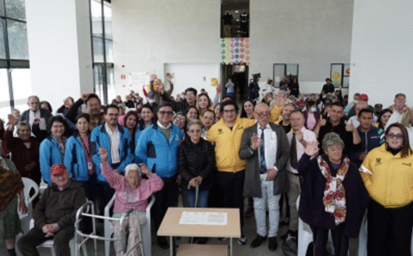 Distrito pone en marcha un nuevo sistema que aporta al envejecimiento digno, la prevención de abandono social y la exclusión extrema​​