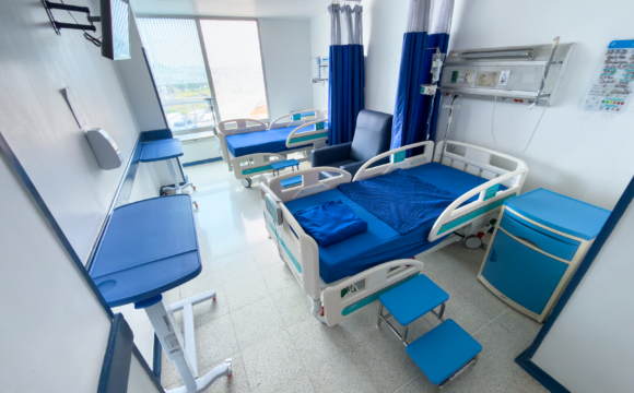 Distrito fortalece la capacidad instalada del Hospital de Meissen con dotación de equipos biomédicos