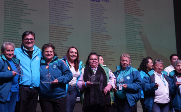 Bogotá reconoce más de 400 trayectorias de liderazgo y reafirma el poder de la participación en salud