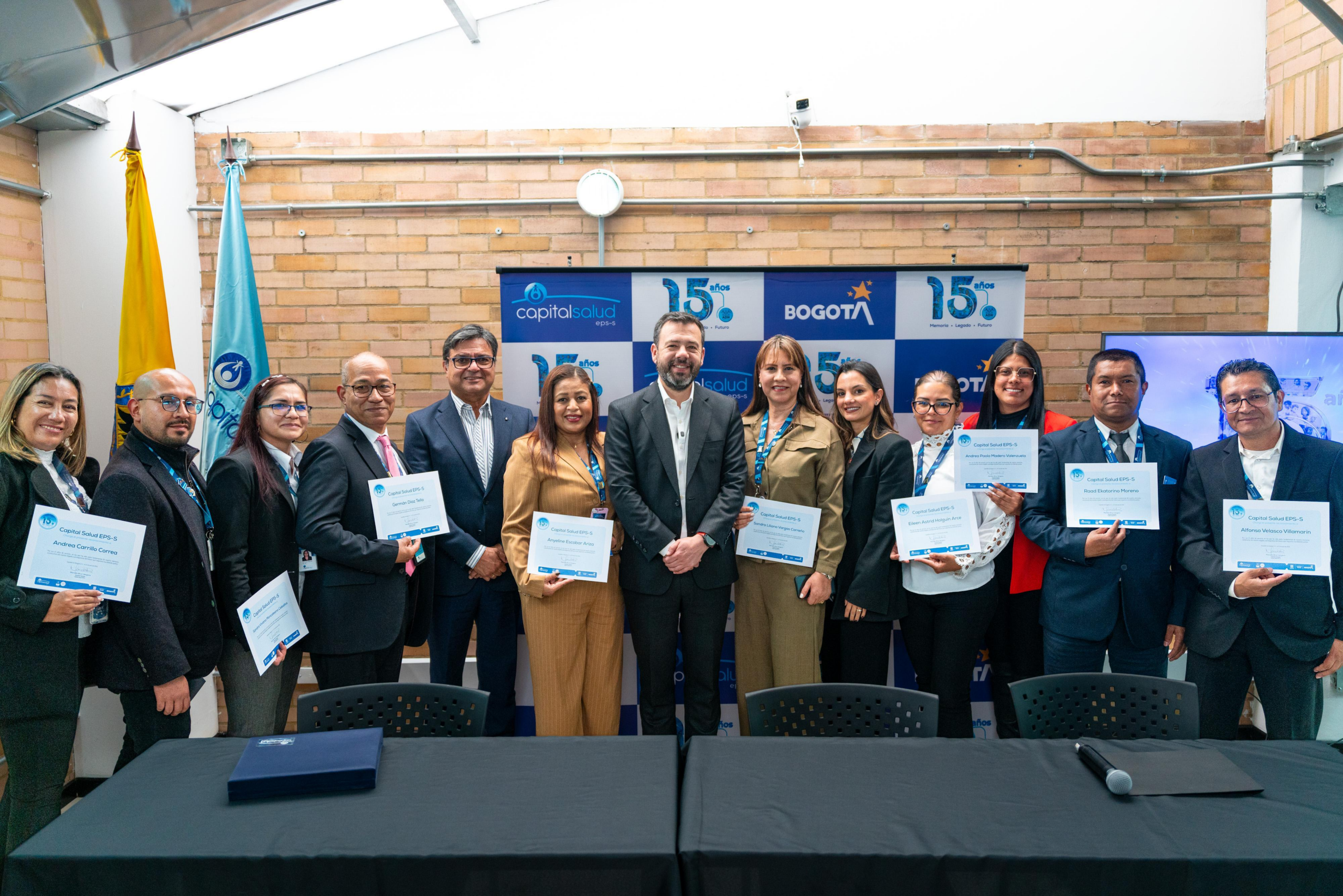 Alcalde conmemora aniversario Capital