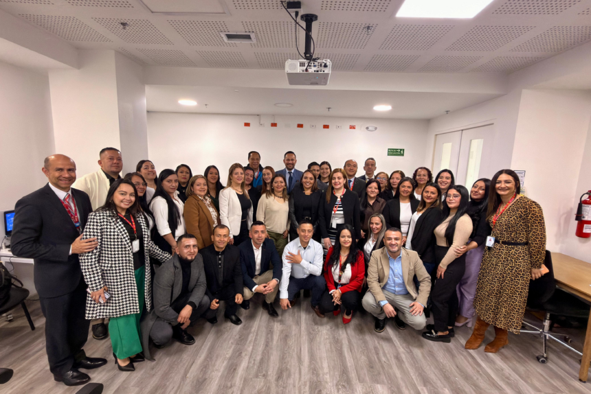 29 funcionarios asumieron nuevos cargos en la Subred Sur