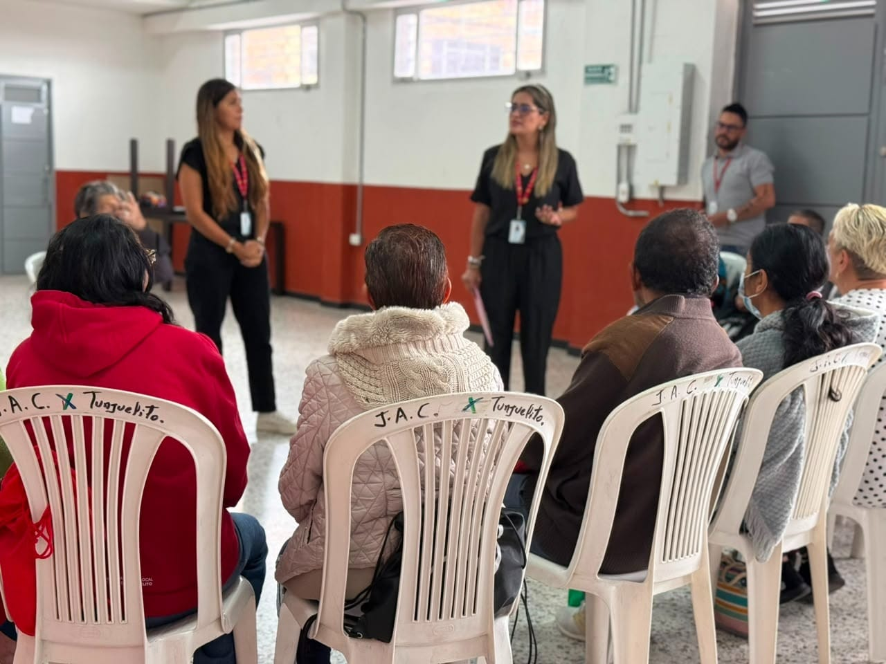 El apoyo de las familias también hace parte de la recuperación.