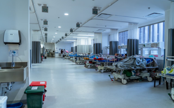 Bogotá mantiene despliegue de la red pública y privada de salud para la atención médica de afectados por el terremoto