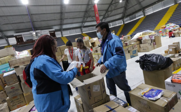 Recomendaciones para la donación de alimentos, agua e insumos para animales de compañía Recomendaciones para la donación de alimentos, agua e insumos para animales de compañía