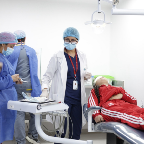 Programa de Anomalías Congénitas Craneofaciales acompaña a pacientes y familias en cada etapa. Programa de Anomalías Congénitas Craneofaciales acompaña a pacientes y familias en cada etapa.