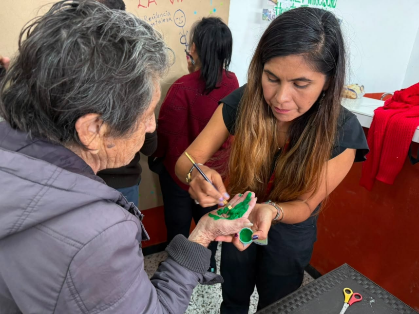 La demencia representa uno de los principales desafíos de salud pública asociados al envejecimiento de la población La demencia representa uno de los principales desafíos de salud pública asociados al envejecimiento de la población