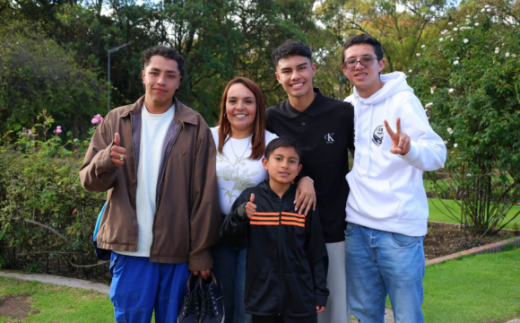 Jóvenes transformando la salud